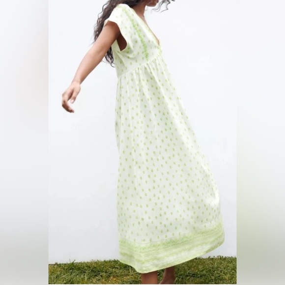 Zara White Green Embroidered Tunic Midi Dress – Size XS brand new - Picture 5 of 16